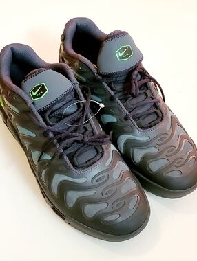 Nike Air Max Plus Drift Black/Green Check Men's Sneakers Size 10.5
